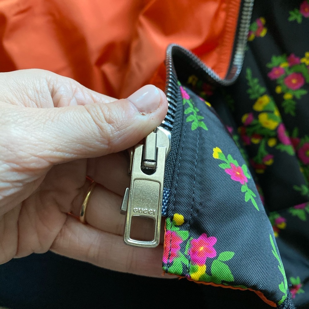 Gucci Floral Bomber Jacket Sz 38 or Small - Picture 9 of 16